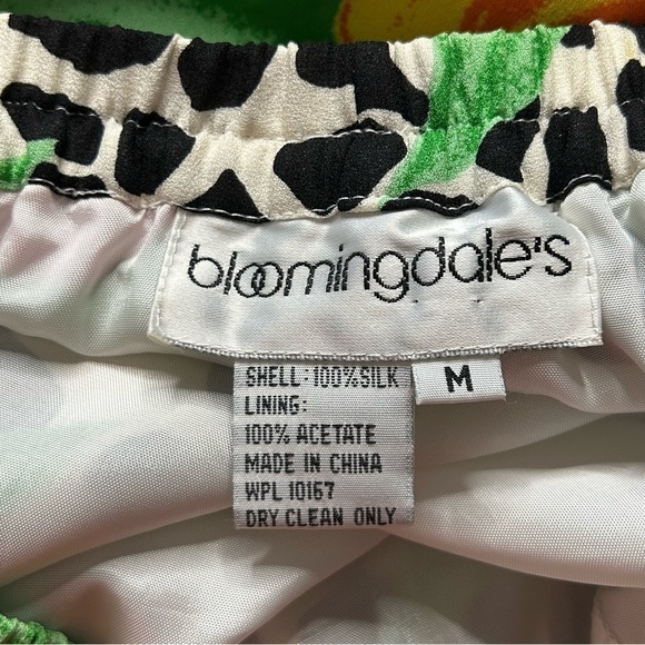 Vintage Bloomingdale’s Silk 3 piece relaxed wide leg floral animal print set - Picture 4 of 16